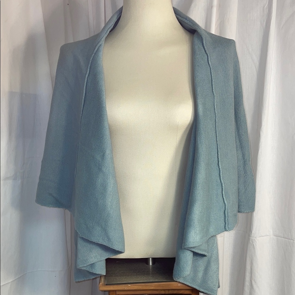 Mia & Tess Open Front Sleeveless Cardigan Wrap.‎  One Size.  Light teal.